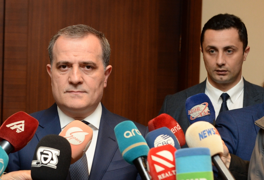 وزير الخارجية: أذربيجان تبدي أهمية كبيرة لتطوير العلاقات مع البلدان الافريقية