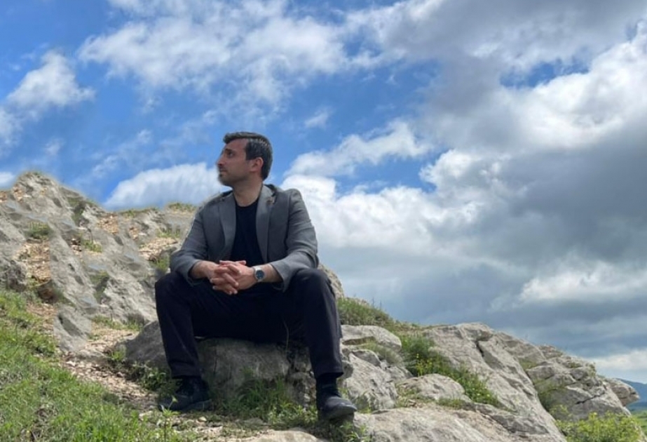 Selçuk Bayraktar est en visite à Choucha