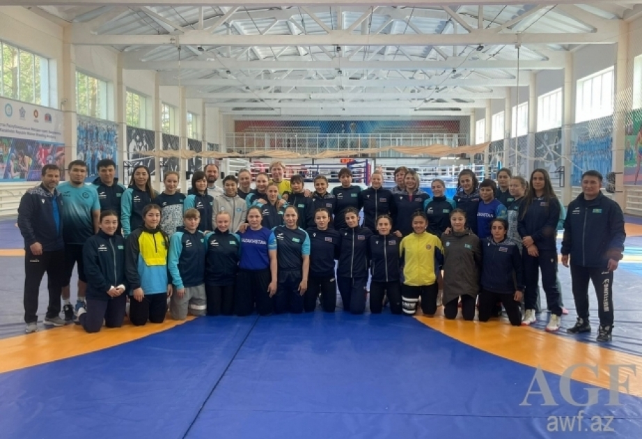Женская сборная Азербайджана по борьбе продолжает учебно-тренировочные сборы в Казахстане