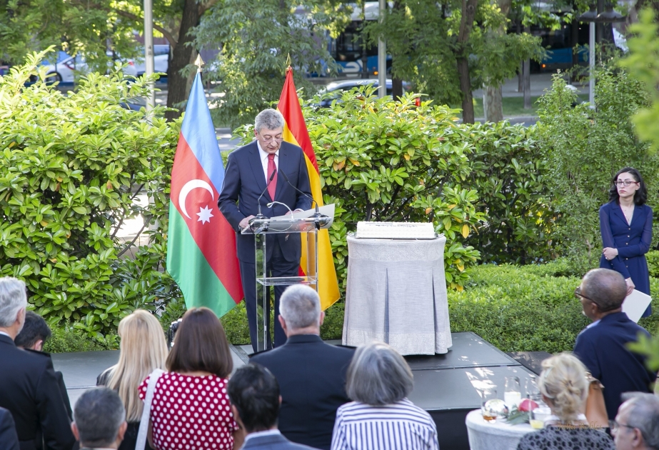 Se celebró una recepción solemne dedicada al Día de la Independencia y al 30 aniversario del establecimiento de relaciones diplomáticas entre Azerbaiyán y España