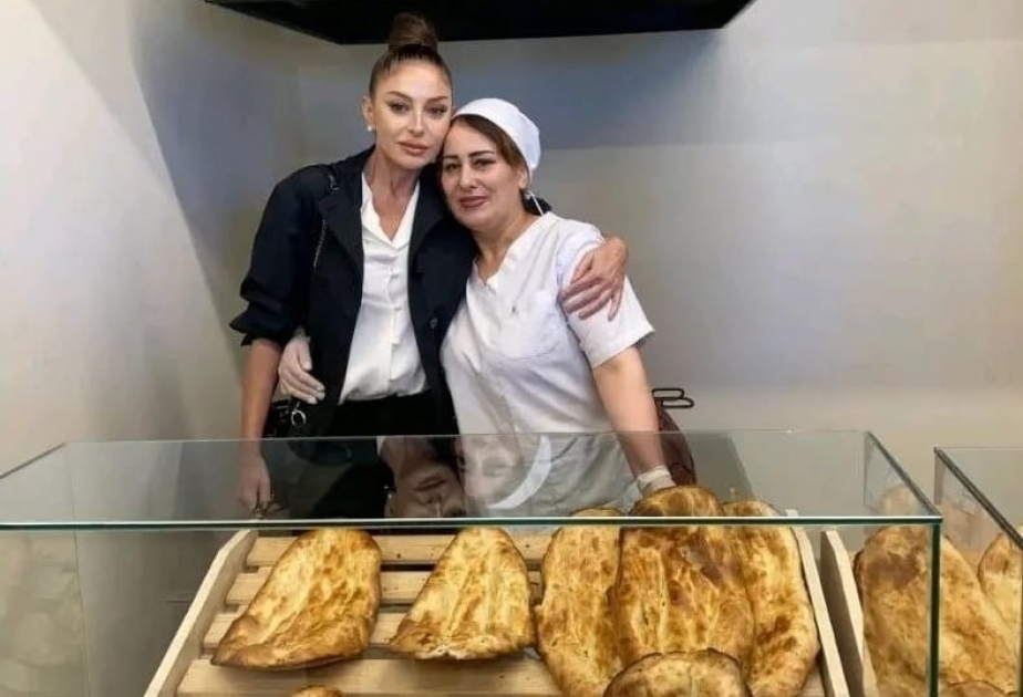 Erste Vizepräsidentin Mehriban Aliyeva teilt Foto aus Bäckerei im Dorf Aghali in Zangilan