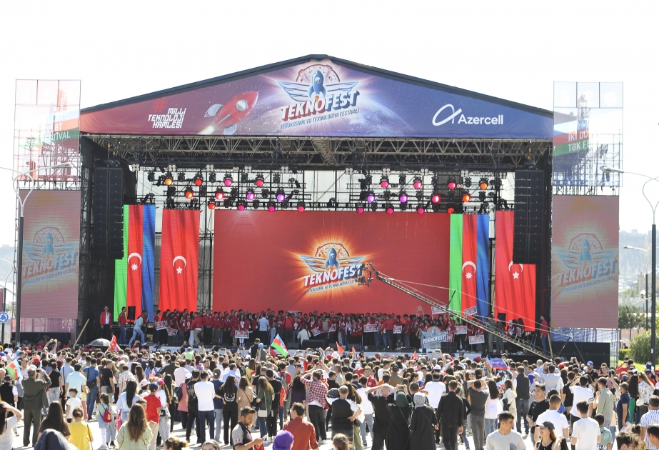 “TEKNOFEST Azərbaycan” çərçivəsində keçirilən müsabiqələrin növbəti qalibləri mükafatlandırılıb