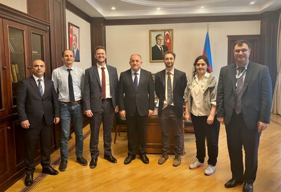 Representantes de la Universidad del Distrito de Columbia visitaron la Universidad Técnica de Azerbaiyán