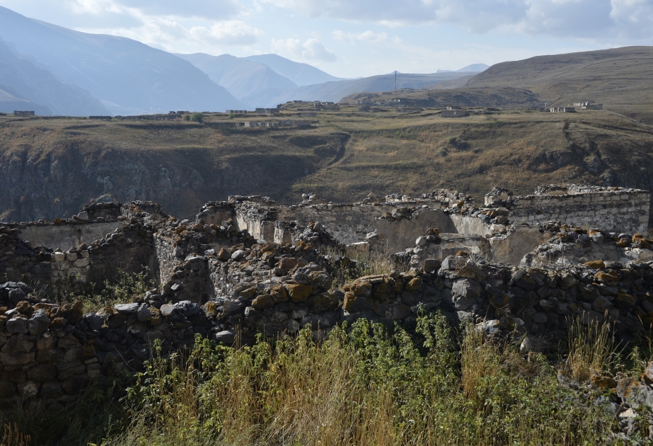 Село Моллабайрамлы Кяльбаджарского района