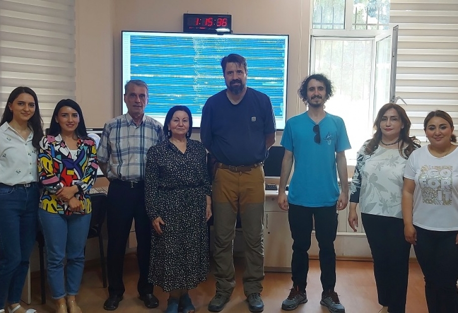 Missuri Universitetinin nümayəndələri ilə “Qafqaz kəsilişi” layihəsinin icra vəziyyətinə dair müzakirələr aparılıb