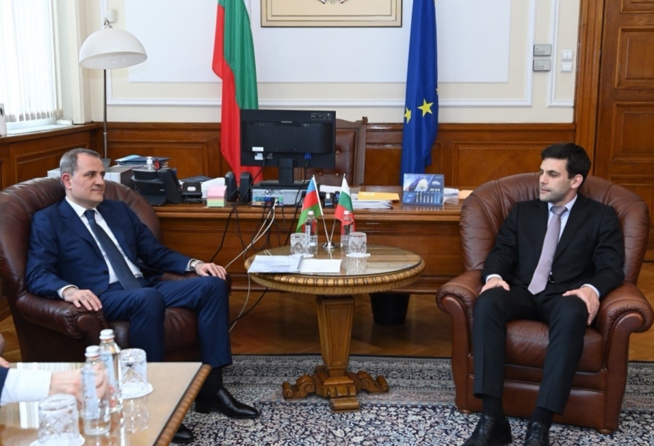 Azerbaijani FM meets with President of Bulgarian National Assembly