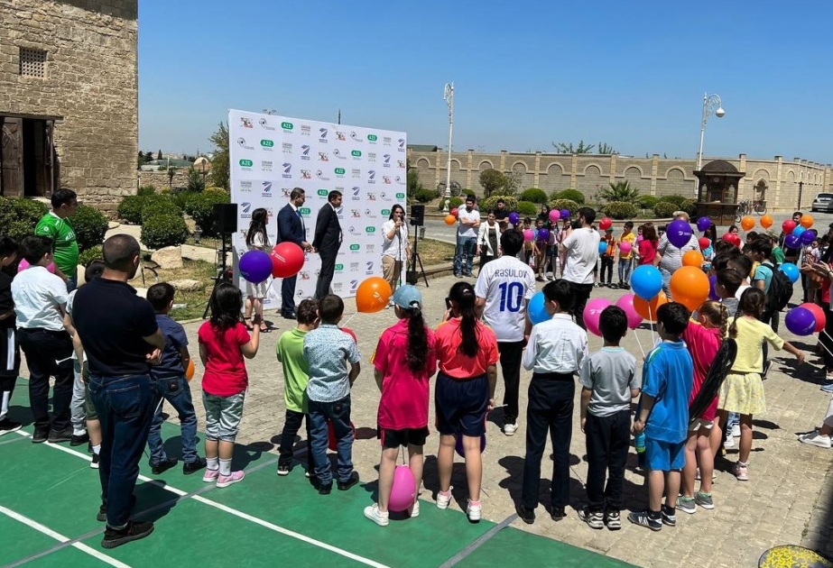 Uşaqların Beynəlxalq Müdafiəsi Gününə həsr olunan açıq havada həvəskar badminton yarışı keçirilib