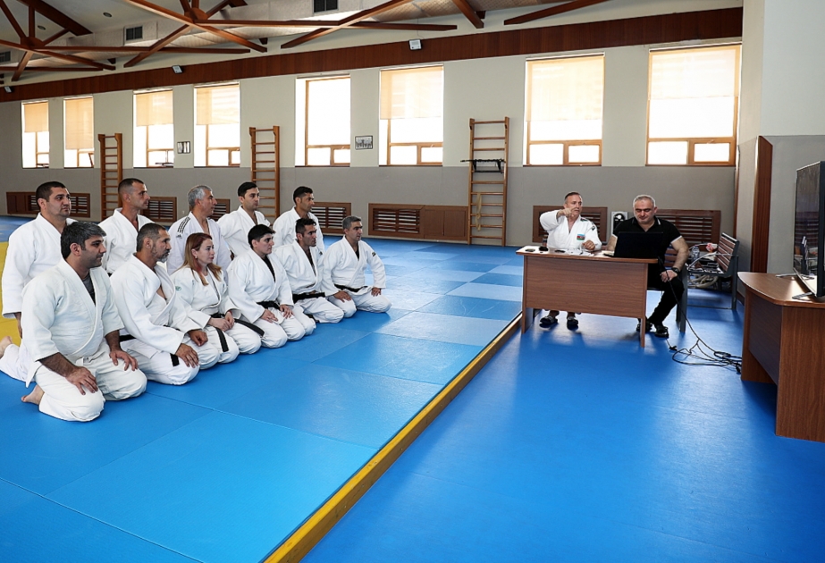 Cüdo üzrə hakimlər üçün seminar keçirilib