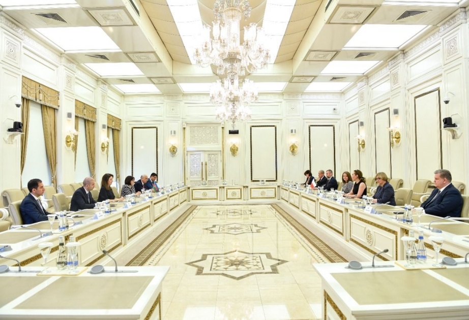 Иоанна Лихоцка: Нас очень радует интерес к изучению польского языка в Азербайджане