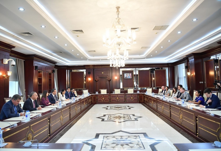 Los congresistas estadounidenses están de visita en Azerbaiyán