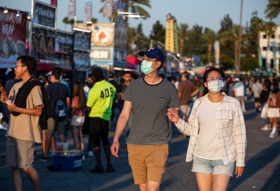 Kaliforniyanın bəzi dairələrində koronavirusa yoluxmaların sayının artması səbəbindən məcburi maska taxılması tələbi bərpa olunacaq