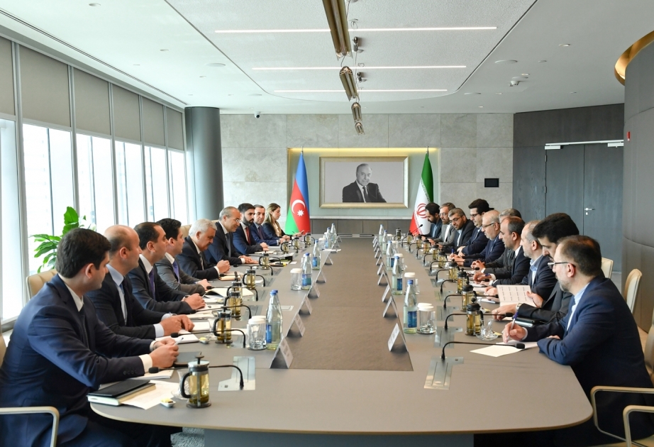 Le ministère azerbaïdjanais de l’Economie et le ministère iranien du Pétrole signent un mémorandum d’entente