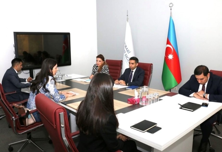 Zaur Əliyev qəbul qrafikinə uyğun olaraq vətəndaşlarla görüşüb