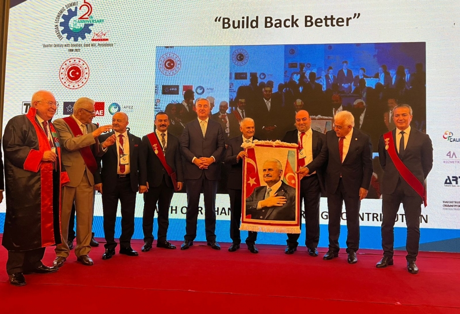 Türk Dövlətləri Təşkilatının Ağsaqqallar Şurasının sədri Binəli Yıldırım “Azərbaycanın dostu” qızıl ordeni ilə təltif edilib