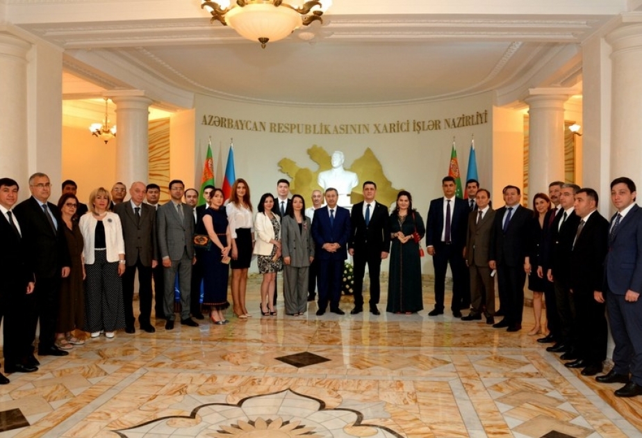Azərbaycan-Türkmənistan diplomatik münasibətlərinin 30 illiyi münasibətilə tədbir və sərgi təşkil edilib
