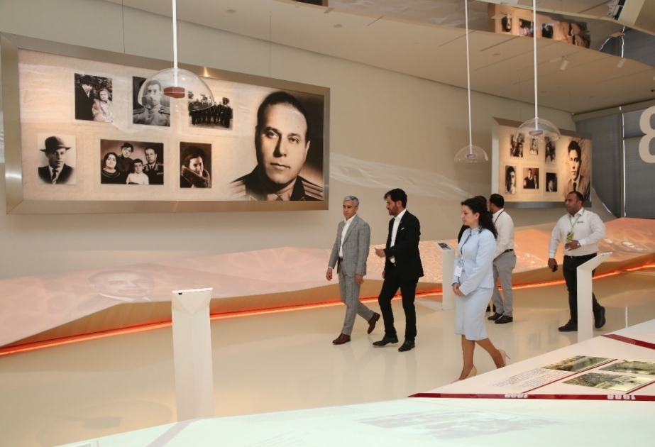 Beynəlxalq Avtomobil Federasiyasının prezidenti Heydər Əliyev Mərkəzini ziyarət edib