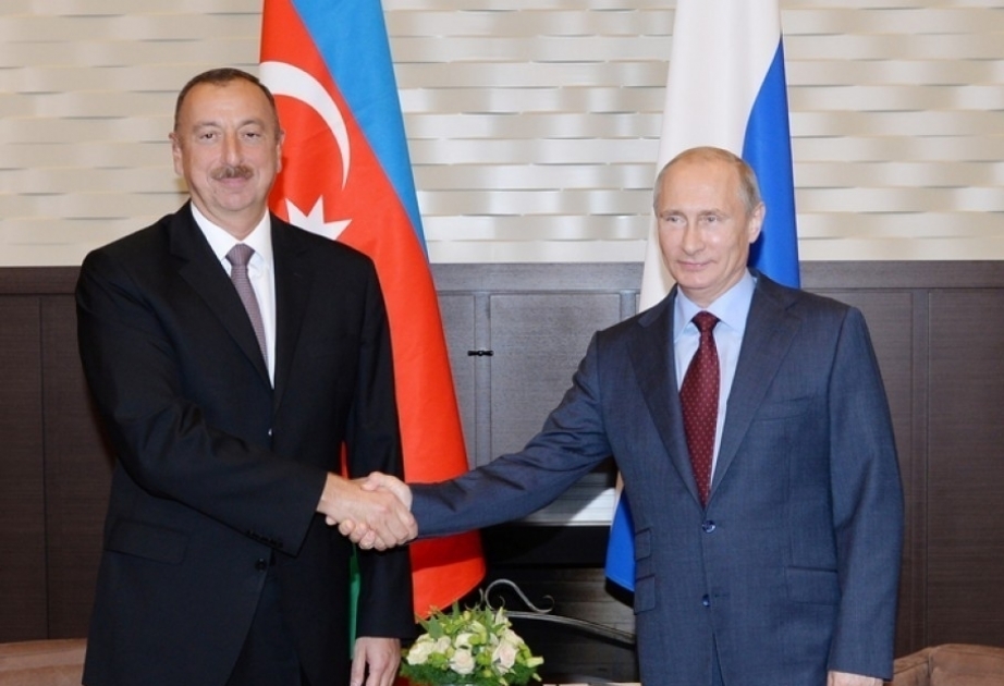 Präsident Ilham Aliyev gratuliert seinem russischen Amtskollegen