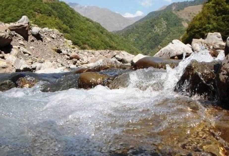 Kür çayının Qıraqkəsəmən məntəqəsində suyun səviyyəsi 17 santimetr azalıb