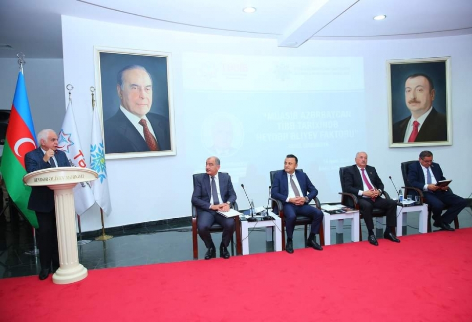 “Müasir Azərbaycan tibb tarixində Heydər Əliyev faktoru” mövzusunda panel diskussiyası keçirilib