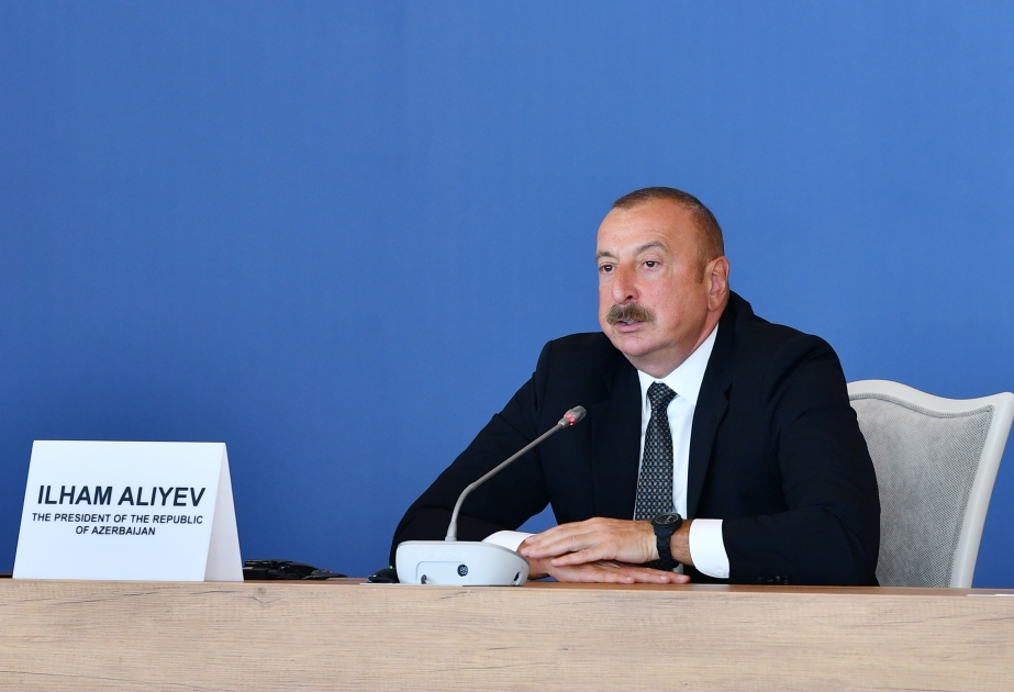 Президент Ильхам Алиев: Растет спрос на энергоресурсы Азербайджана