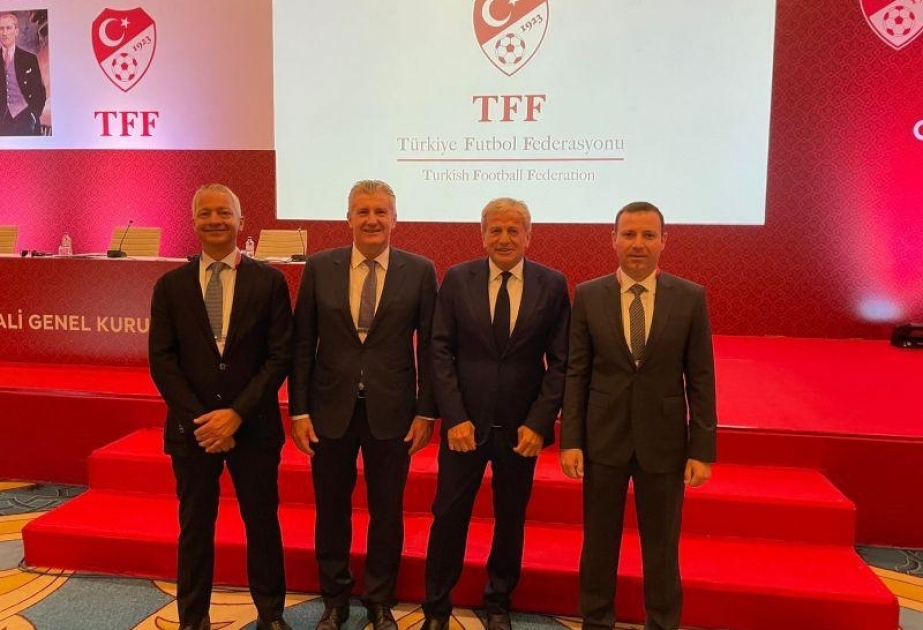 Elxan Məmmədov Türkiyə Futbol Federasiyasının növbədənkənar seçki konfransında iştirak edir