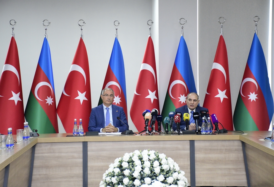 YAP Mərkəzi Aparatında birgə mətbuat konfransı keçirilib