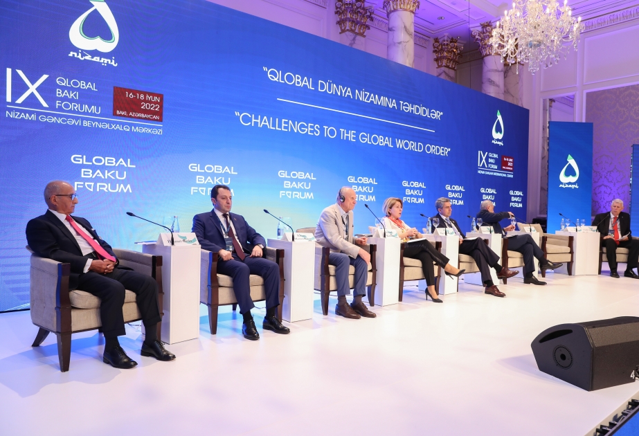 IX Qlobal Bakı Forumu çərçivəsində "Cənubi Qafqaz, barışıq, əməkdaşlıq və inteqrasiya" mövzusunda müzakirələr aparılıb YENİLƏNİB VİDEO