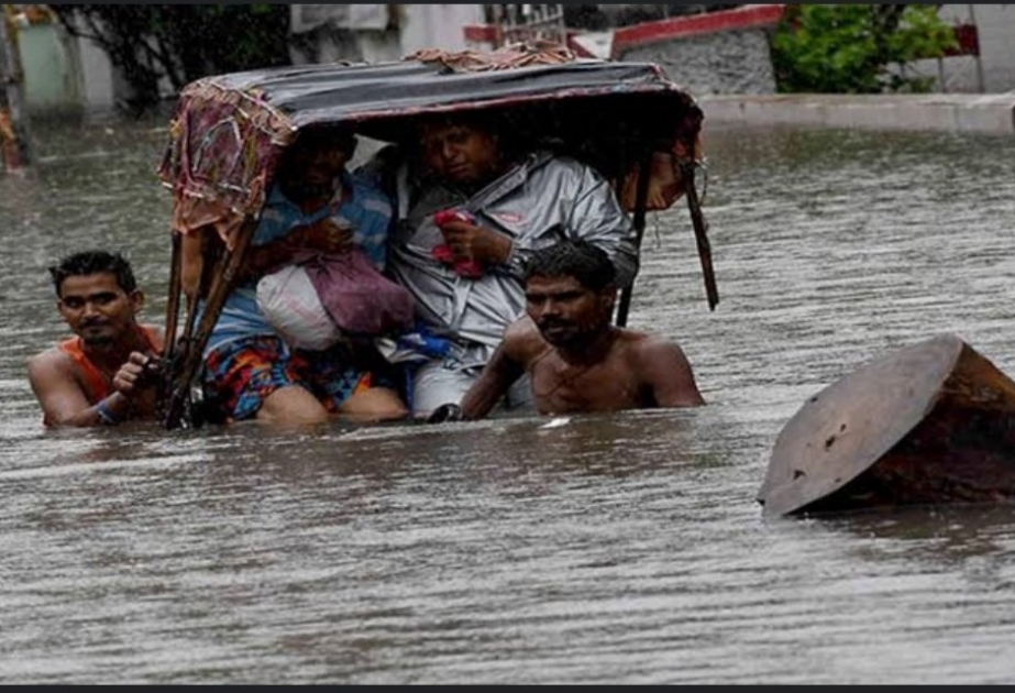 Hindistanda güclü yağışlar 30 nəfərin ölümünə səbəb olub VİDEO