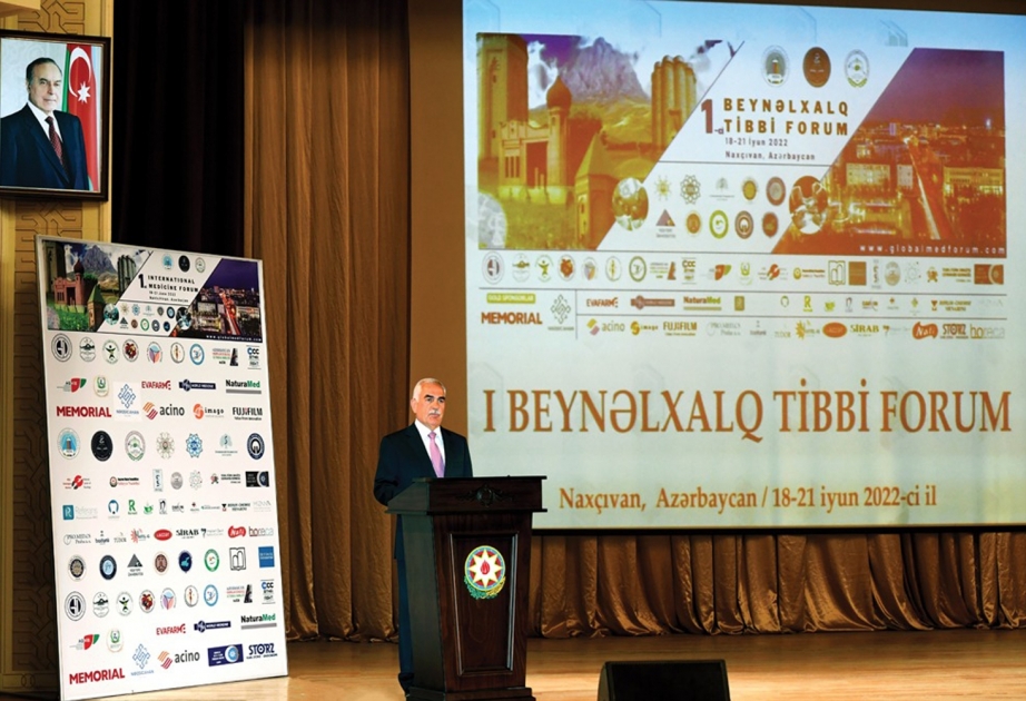 Naxçıvanda Birinci Beynəlxalq Tibbi Forumun açılışı olub