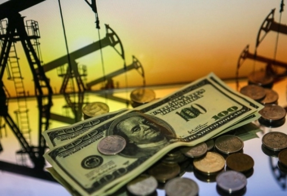 Азербайджан повысил базовую цену нефти в госбюджете до 85 долларов за баррель