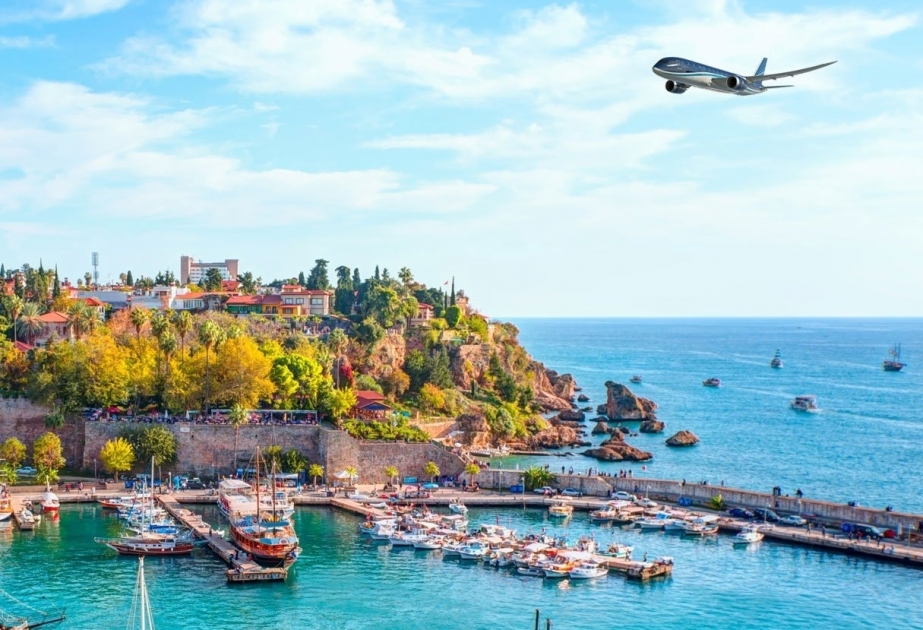 AZAL aumentará la frecuencia de los vuelos Bakú-Antalya-Bakú