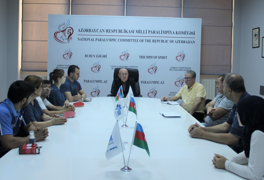Sağlamlıq imkanları məhdud uşaqların stolüstü paratennis idman növünə kifayət qədər çox marağı var