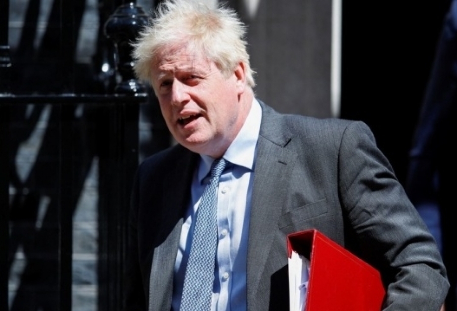 Boris Johnson returns to No 10 after minor sinus operation