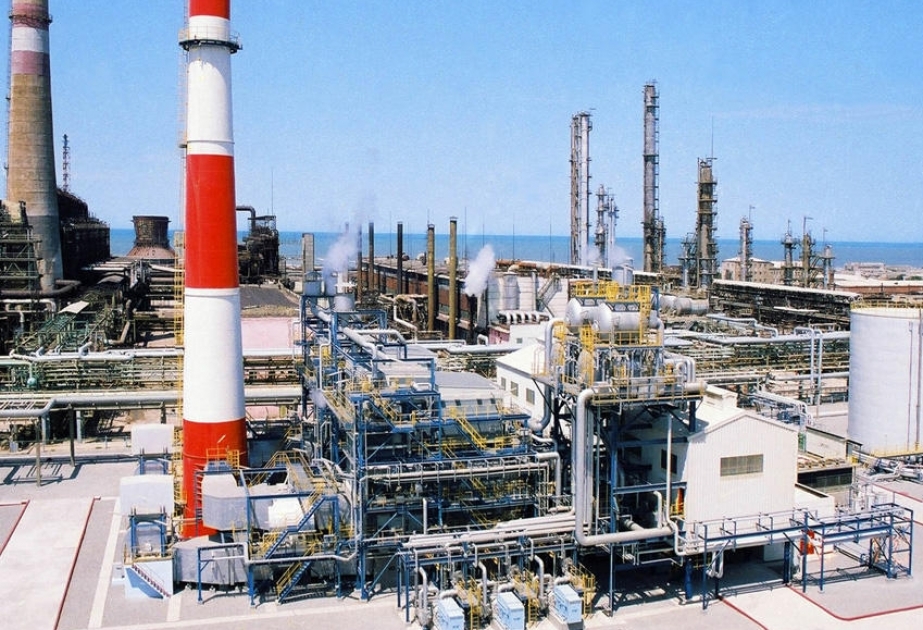 Əsas kapitala yönəldilmiş ümumi vəsaitin 43,3 faizi sənaye sahəsinə sərf olunub