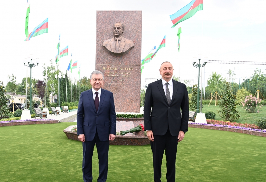 In Taschkent Heydar Aliyev-Platz eröffnet VIDEO