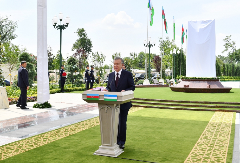 Özbəkistan Prezidenti: Tarixə XX əsrin görkəmli siyasi və dövlət xadimi kimi daxil olmuş Heydər Əliyev bütün həyatını doğma Azərbaycana həsr edib