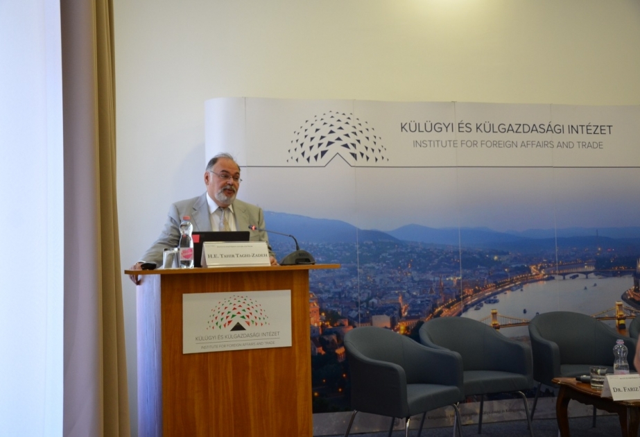 Azərbaycanla Macarıstan arasında diplomatik əlaqələrin qurulmasının 30 illiyinə həsr edilmiş hibrid konfrans keçirilib VİDEO