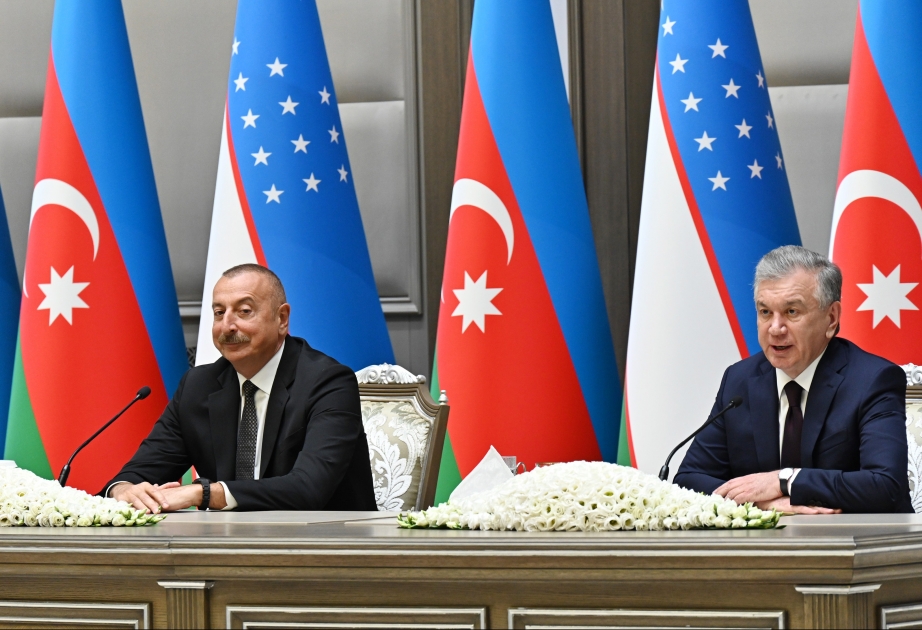 Prezident Şavkat Mirziyoyev: Bu gün digər strateji istiqamət nəqliyyat kommunikasiyalarının inkişafıdır