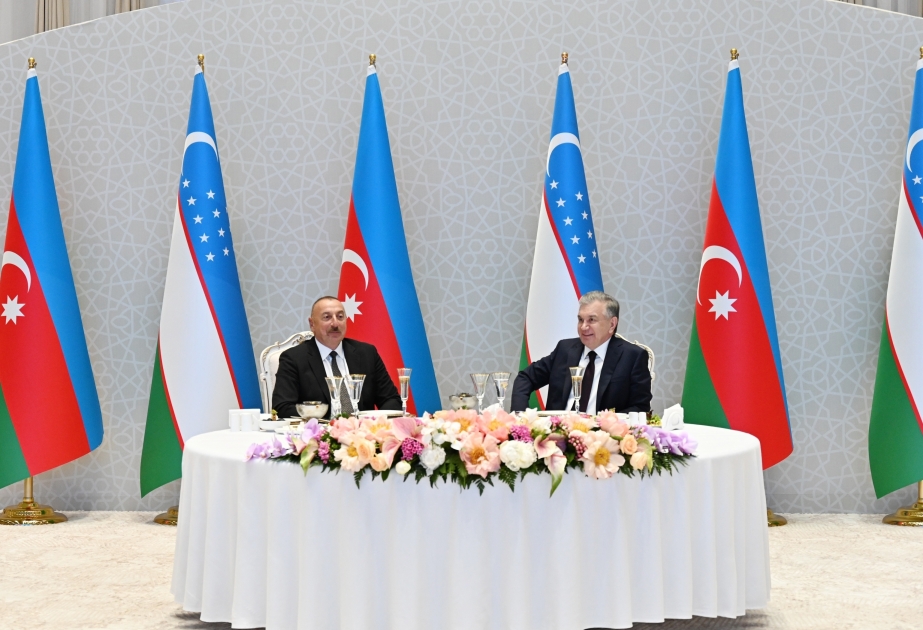 Official dinner was hosted in honor of President Ilham Aliyev at Kuksaroy residence in Tashkent