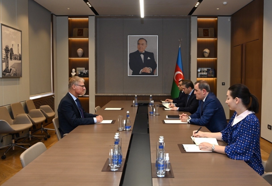 Azerbaijan, Germany discuss prospects for relations
