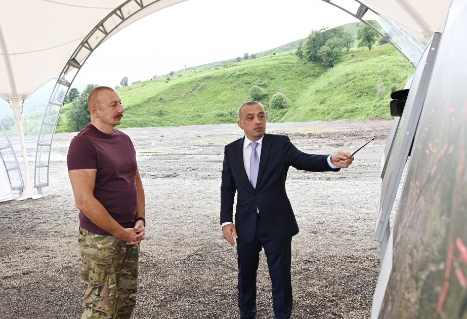 Latschin: Präsident lham Aliyev Projekt “Hakaritschay-Stausee“ vorgestellt VIDEO