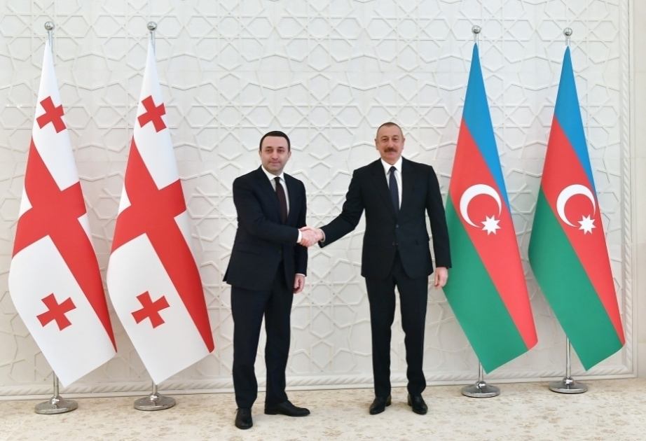 Präsident Ilham Aliyev telefoniert mit Georgiens Regierungschef