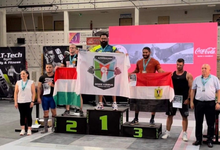 Pauerliftinqçimiz Ramil Əhmədov Avropa çempionatında iki qızıl medal qazanıb