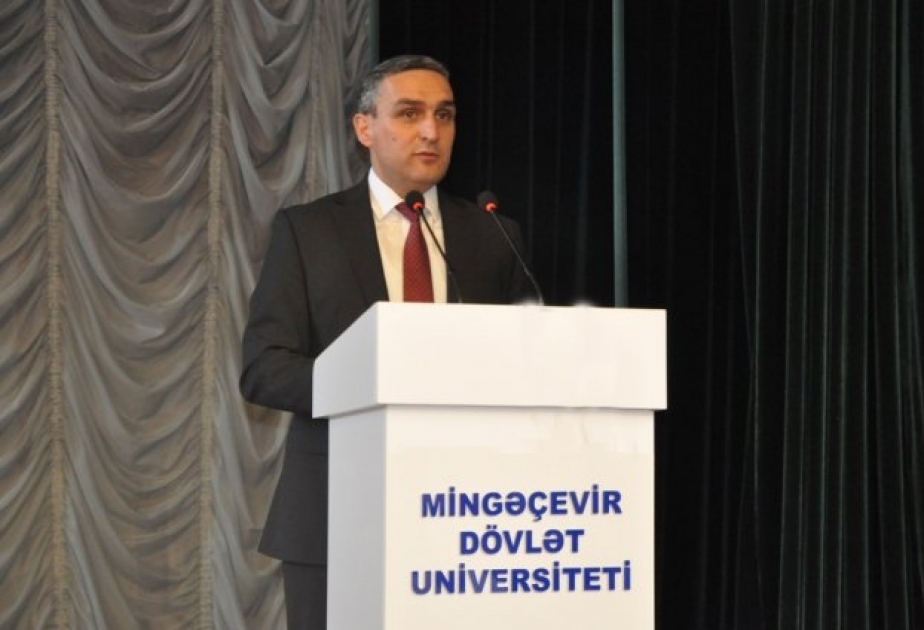 MDU-nun rektoru Şahin Bayramov məzunları təbrik edib