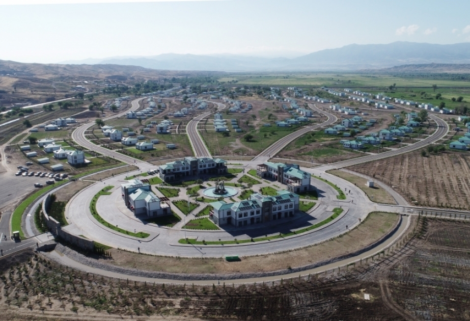 Memar Tərlan Əliyev: Ağalı kəndində müasir şəhərsalma standartları tətbiq olunub