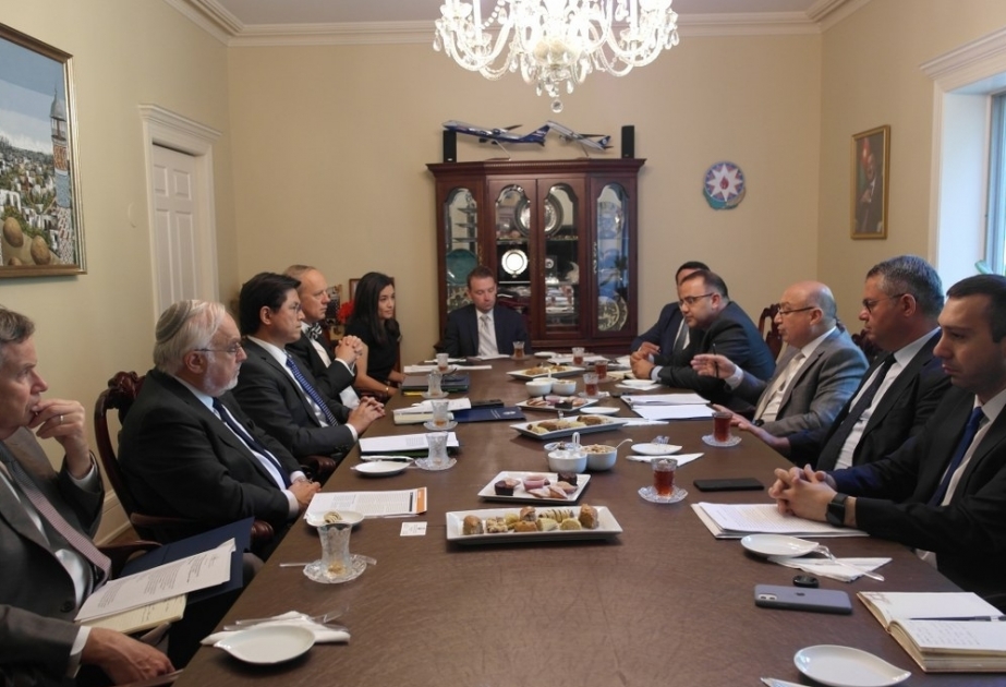 Continúa la visita de la delegación de Azerbaiyán a Estados Unidos