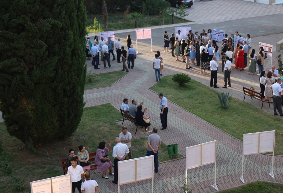 Mingəçevir Dövlət Universitetində magistrantların növbəti “Poster sessiyası” təşkil edilib