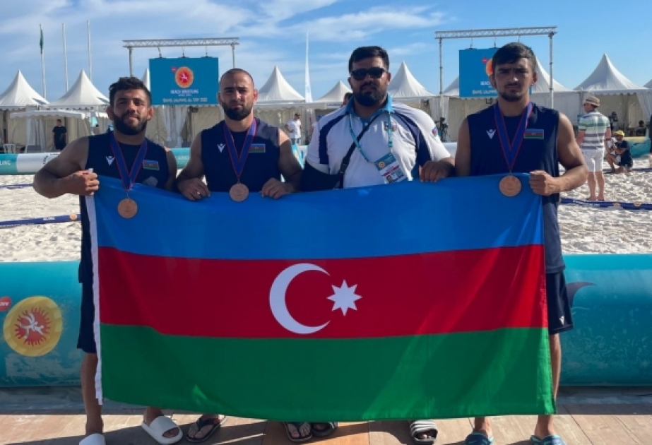 Çimərlik güləşçilərimiz dünya seriyasının mərhələ yarışında 3 bürünc medal qazanıblar