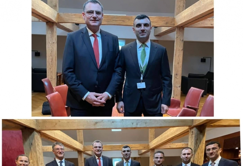 بحث إمكانيات توسيع التعاون بين بنوك أذربيجان وسويسرا
