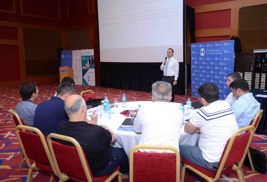 Tibb müəssisələrinin nümayəndələri üçün dövlət satınalmalarının təşkili mövzusunda təlim keçirilib